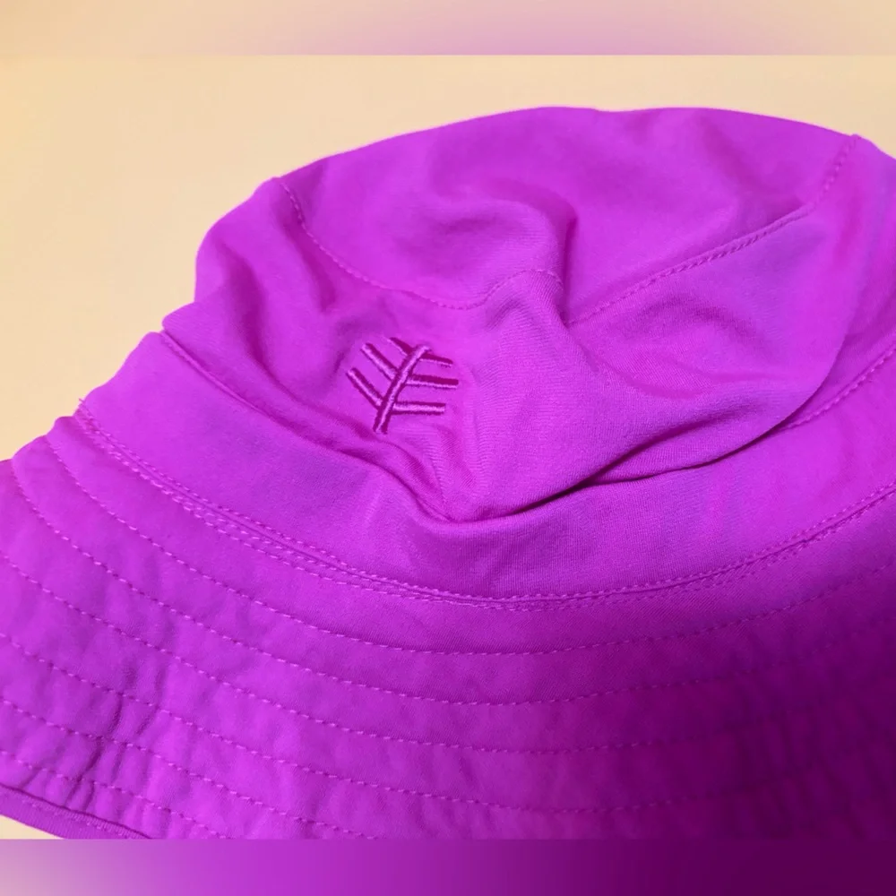 Coolibar Vibrant Pink‎ Bucket Hat